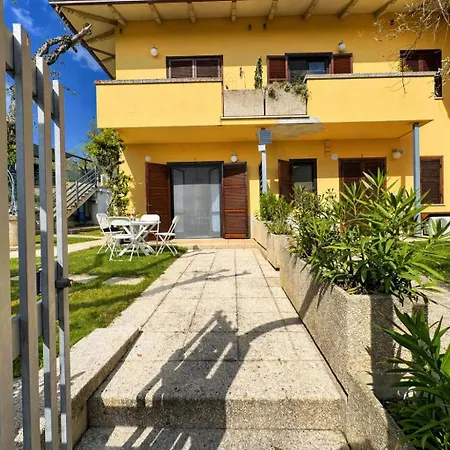 Lägenhet Nido Dei Tramonti - View And Garden - Italywego
